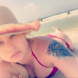 Meet your Posher, Brandy